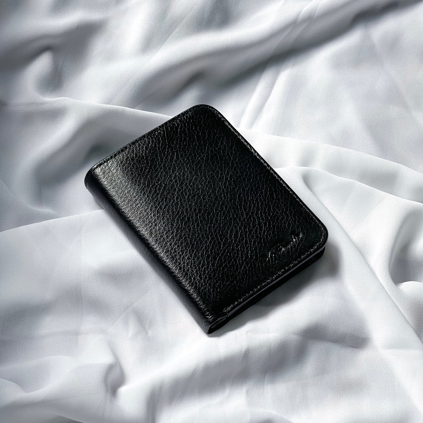 Little Bifold wallet (Black)