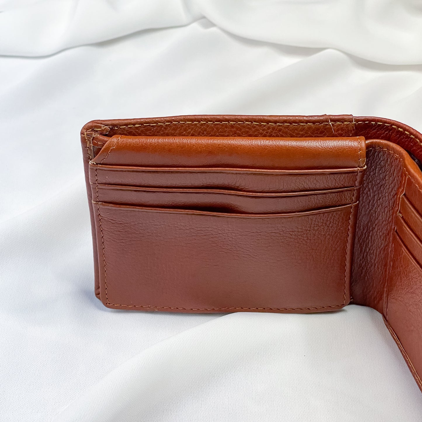 Iconic Bifold Wallet (Limited Edition)