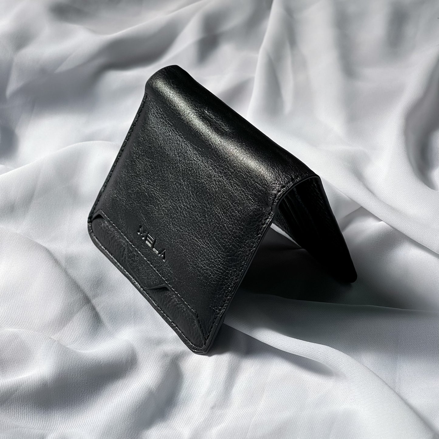 Atom Bifold Wallet (Black)