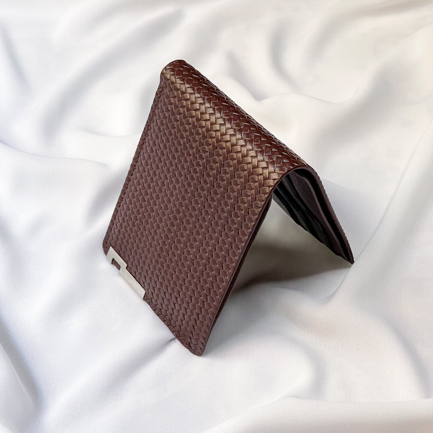 M1 Bifold Wallet (Brown)