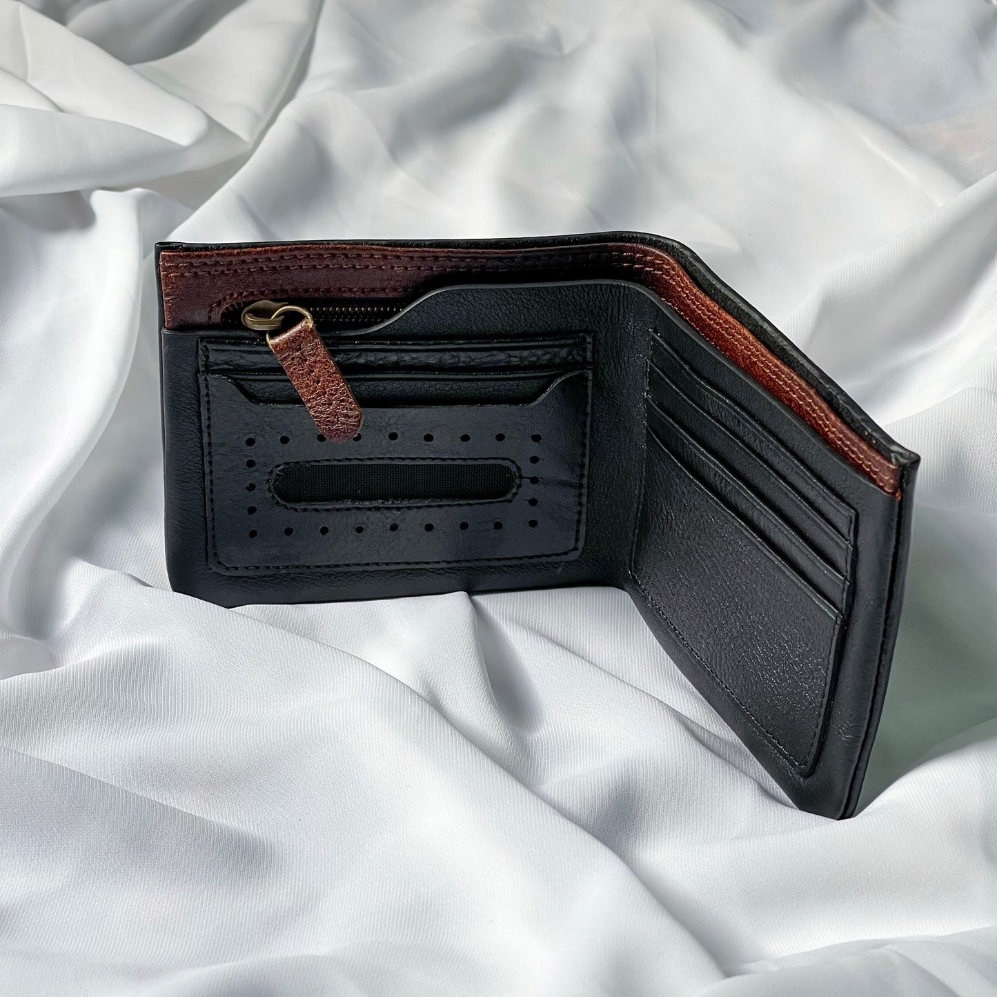 Neo Bifold Wallet (Black)