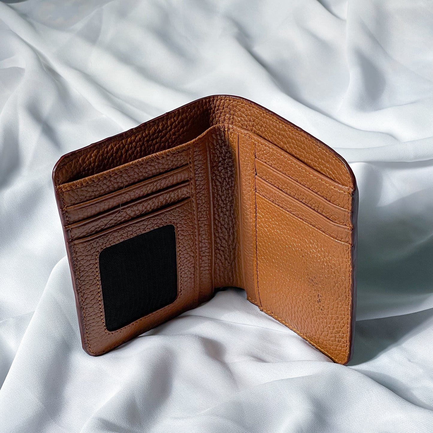 Atom Bifold Wallet (Brown)