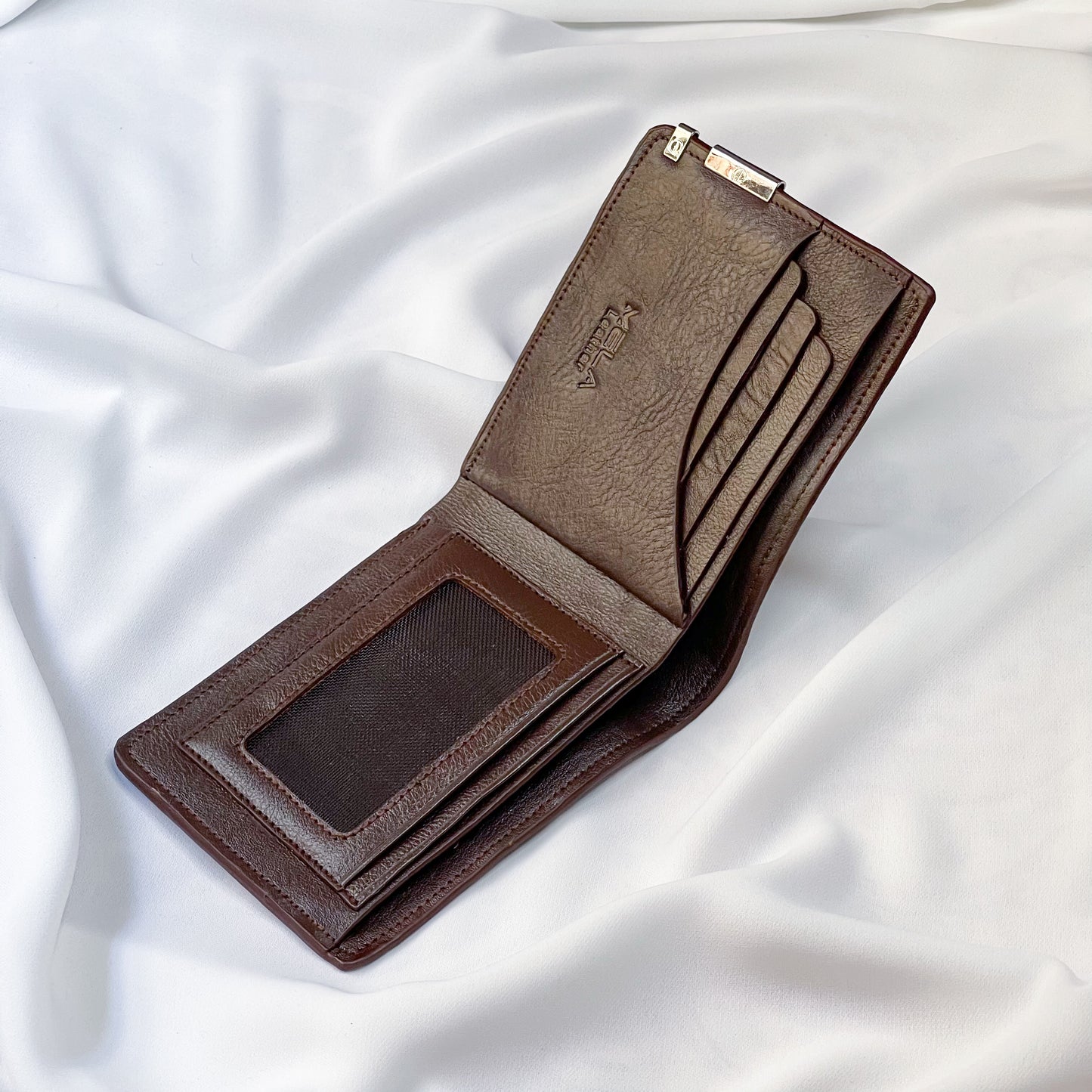 Alligator Bifold Wallet (Brown)
