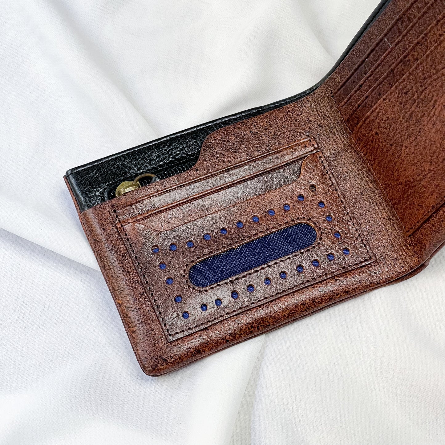 Neo Bifold Wallet (Limited Edition)