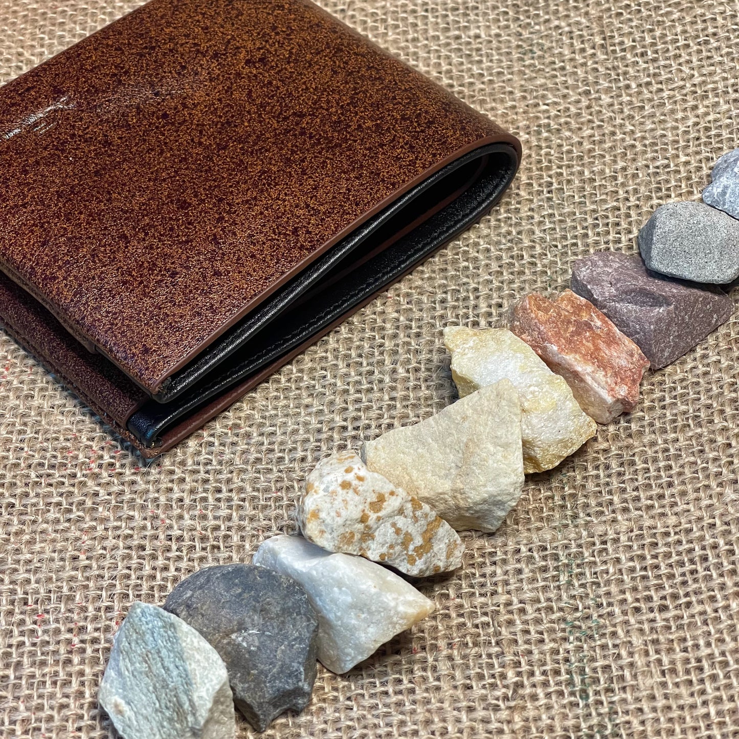 Neo Bifold Wallet (Brown)