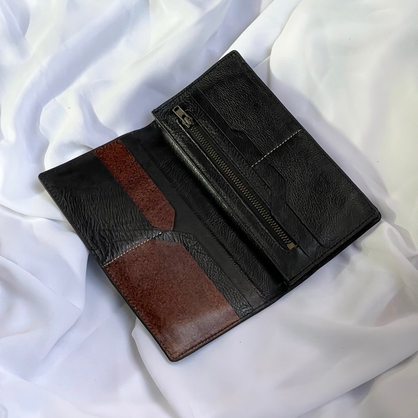 Majestic Long Wallet (Black)