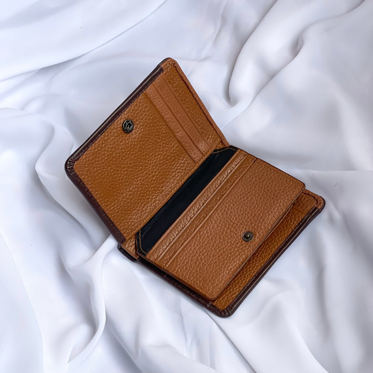 Little Bifold Wallet (Brown)