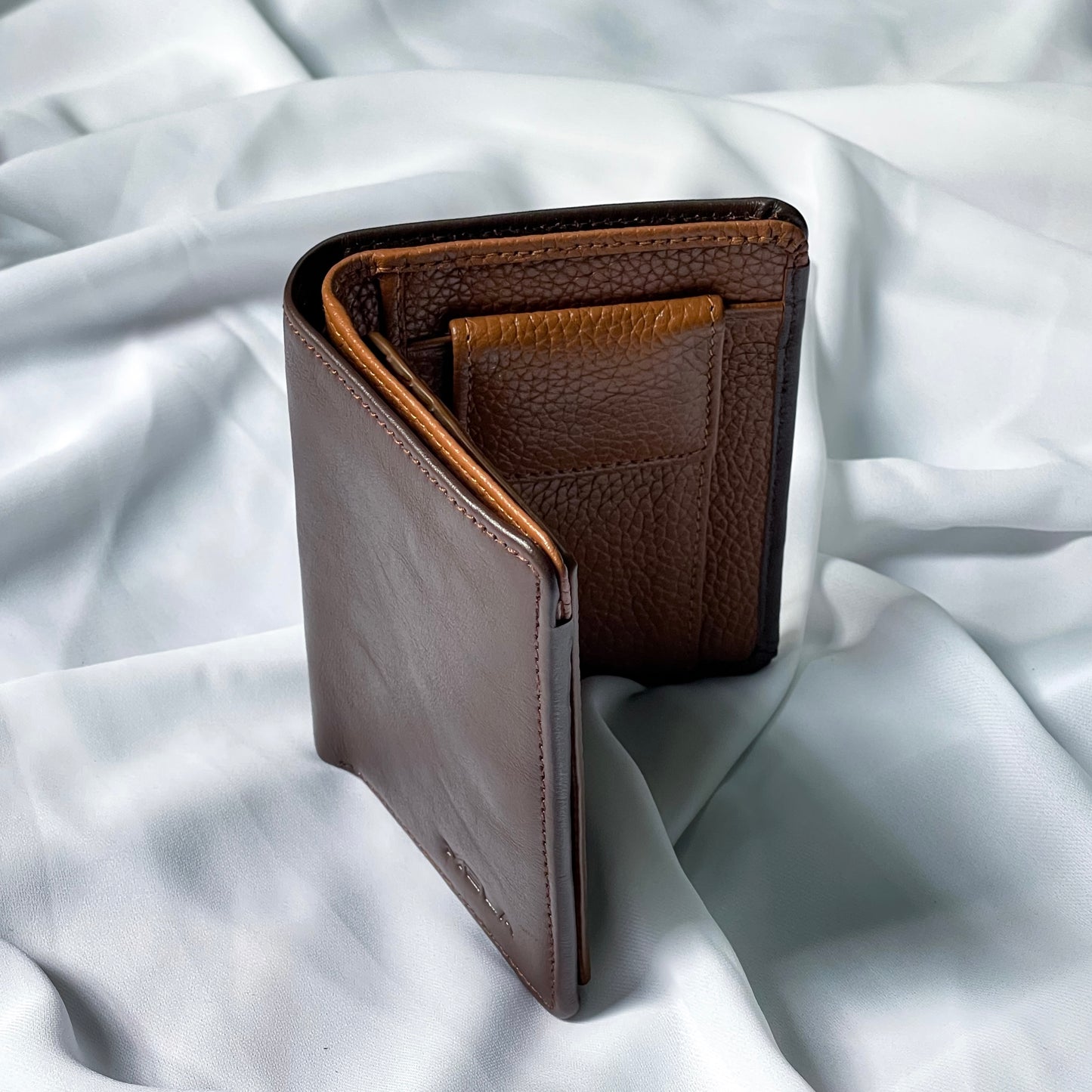 Little Bifold Wallet (Brown)
