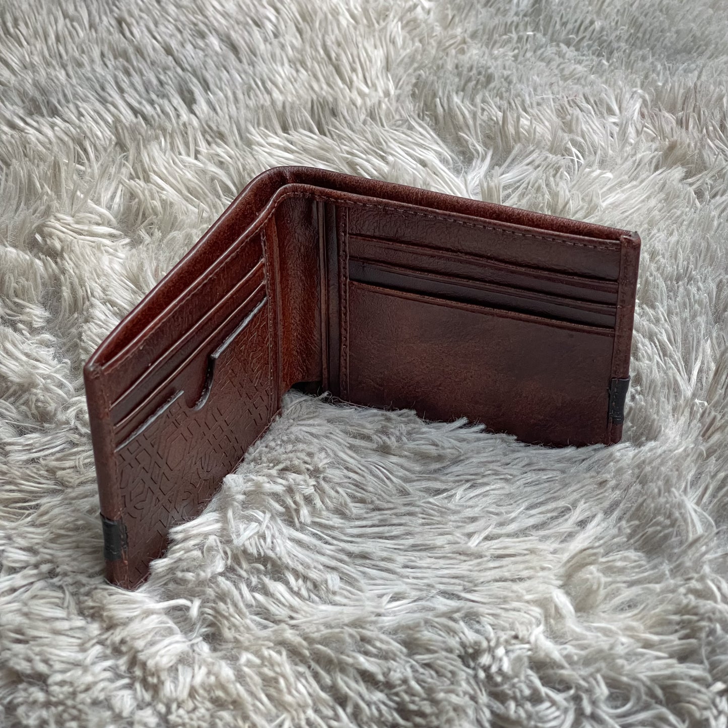 Aura Bifold Wallet (Brown)