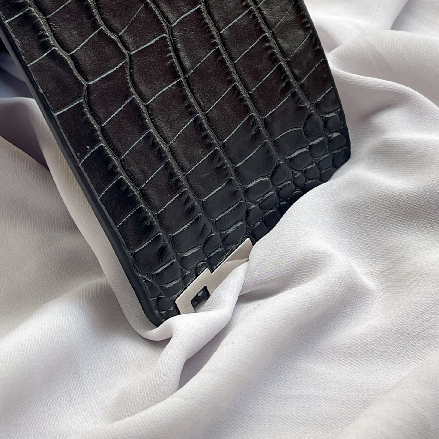 Alligator Bifold Wallet (Black)