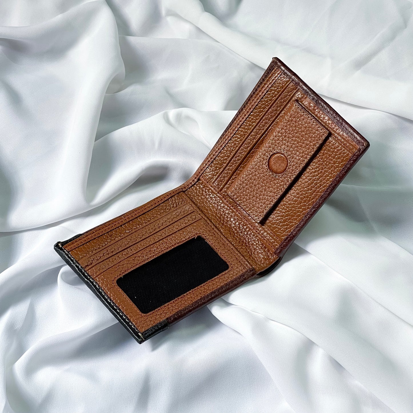 Leo Bifold Wallet (Brown)