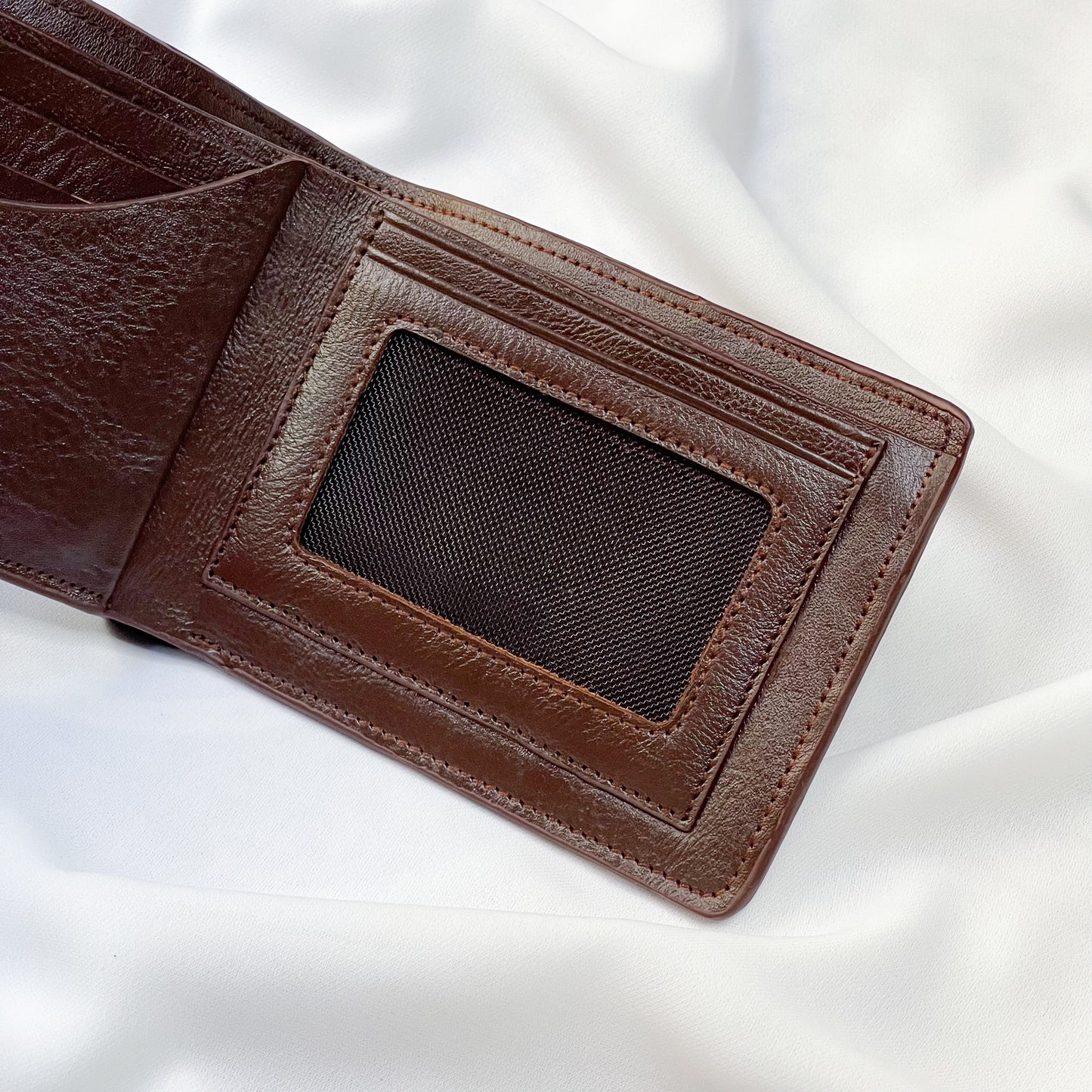 Alligator Bifold Wallet (Brown)