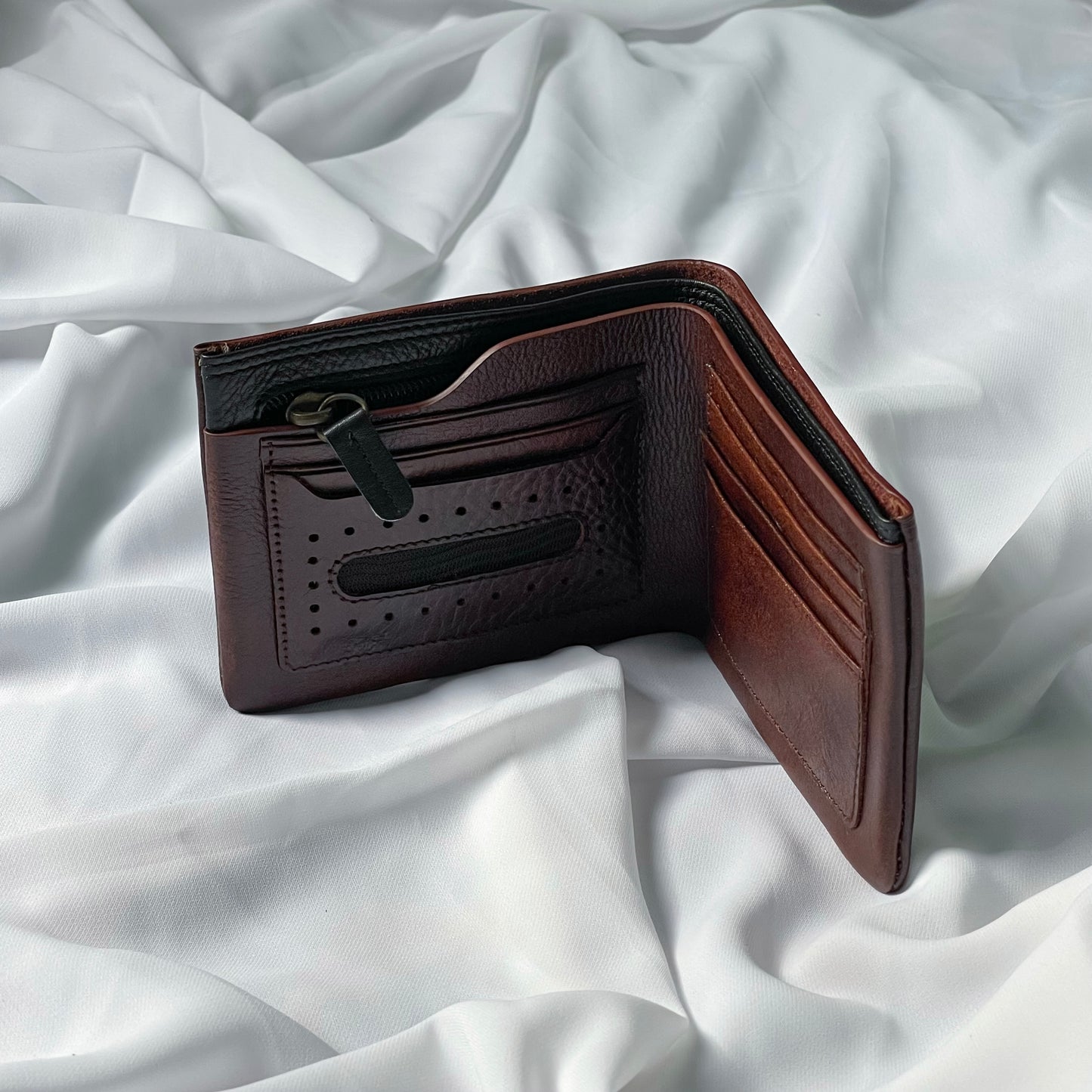Neo Bifold Wallet (Brown)