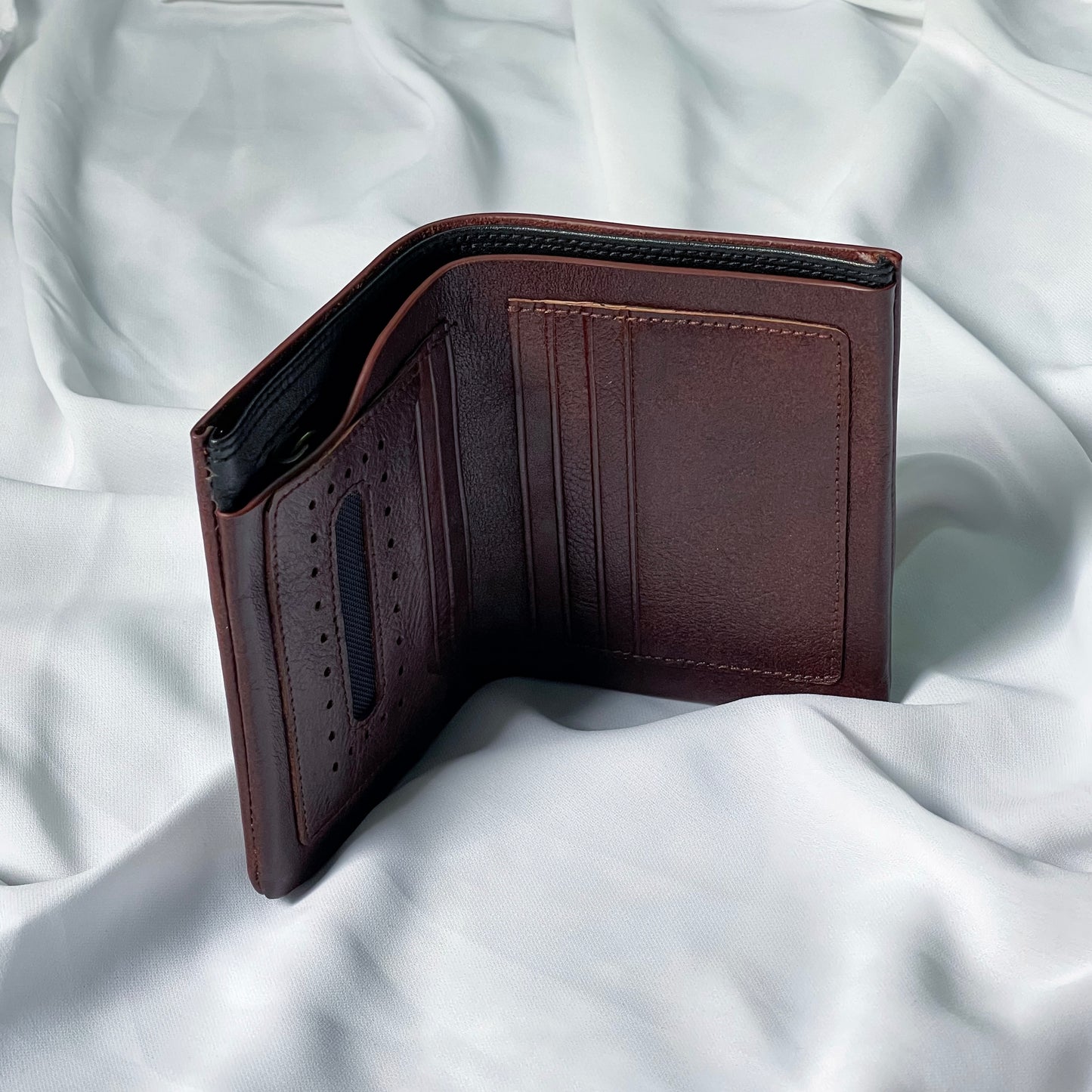 Neo 2.0 Bifold Wallet (Brown)