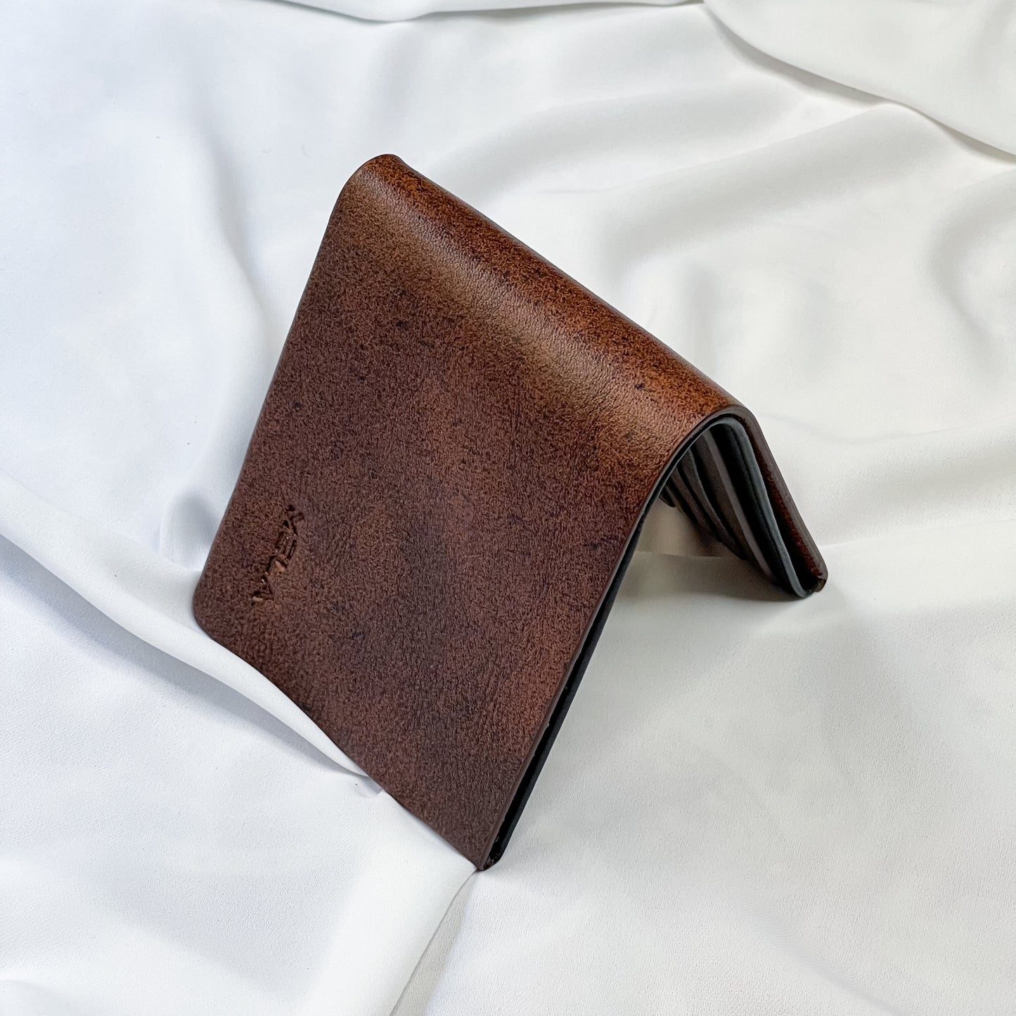 Neo Bifold Wallet (Limited Edition)