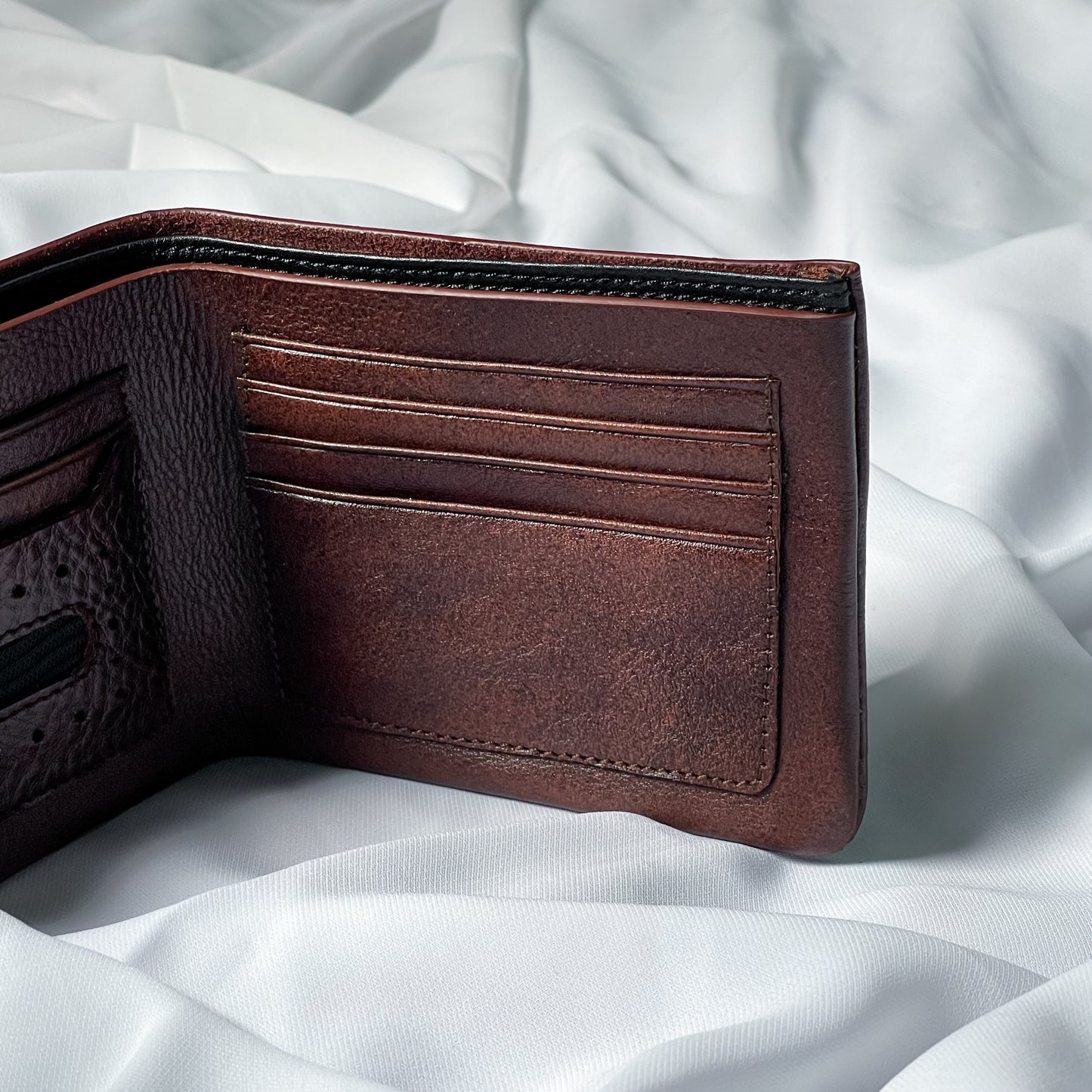 Neo Bifold Wallet (Brown)
