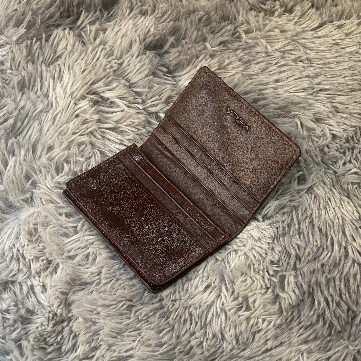 Minimalist Card Holder (Brown)