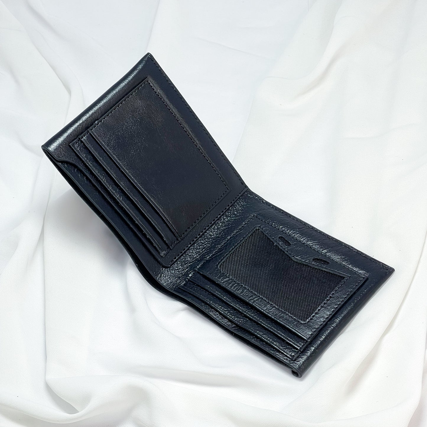 Luxe Bifold Wallet (Black)