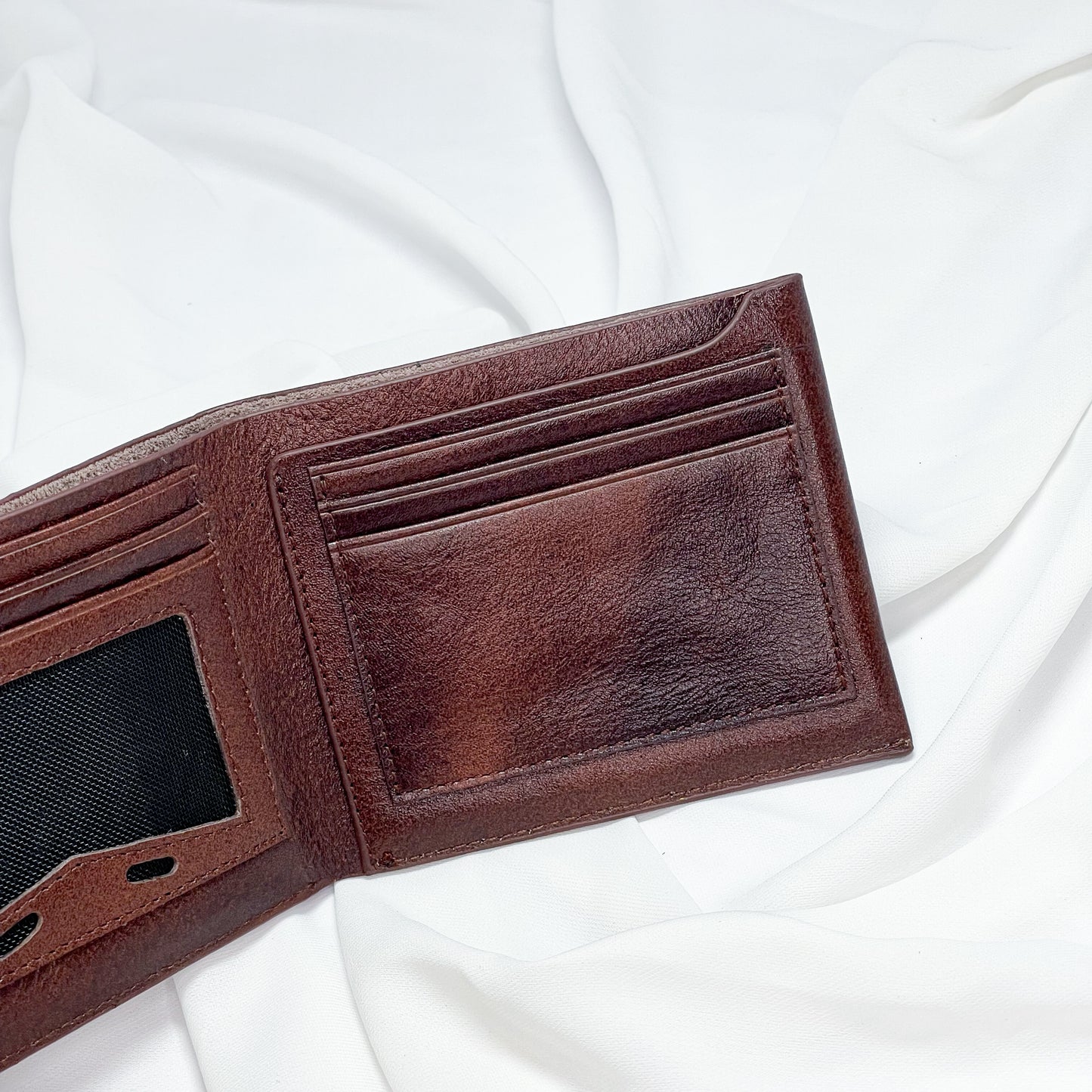 Luxe Bifold Wallet (Brown)