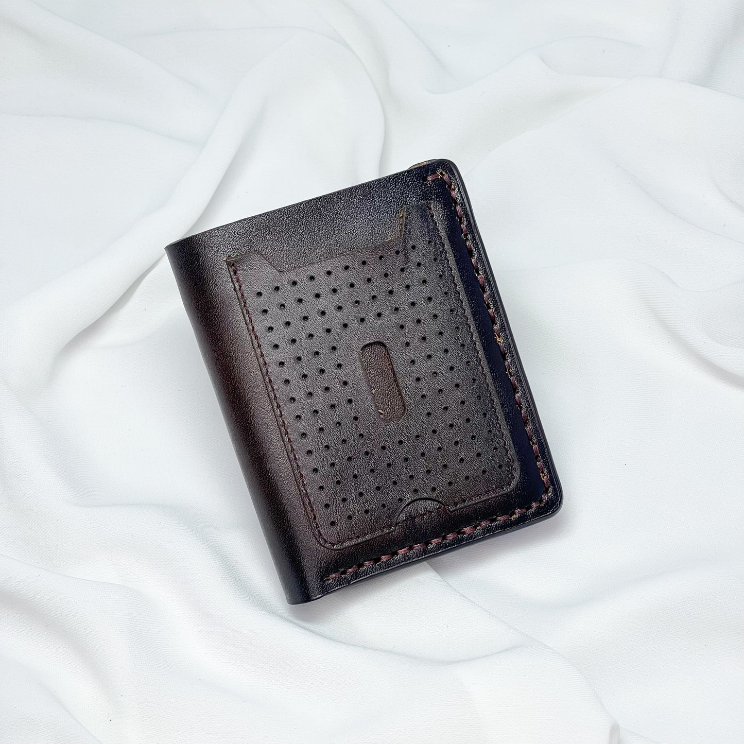 Regal Bifold Wallet (Brown)