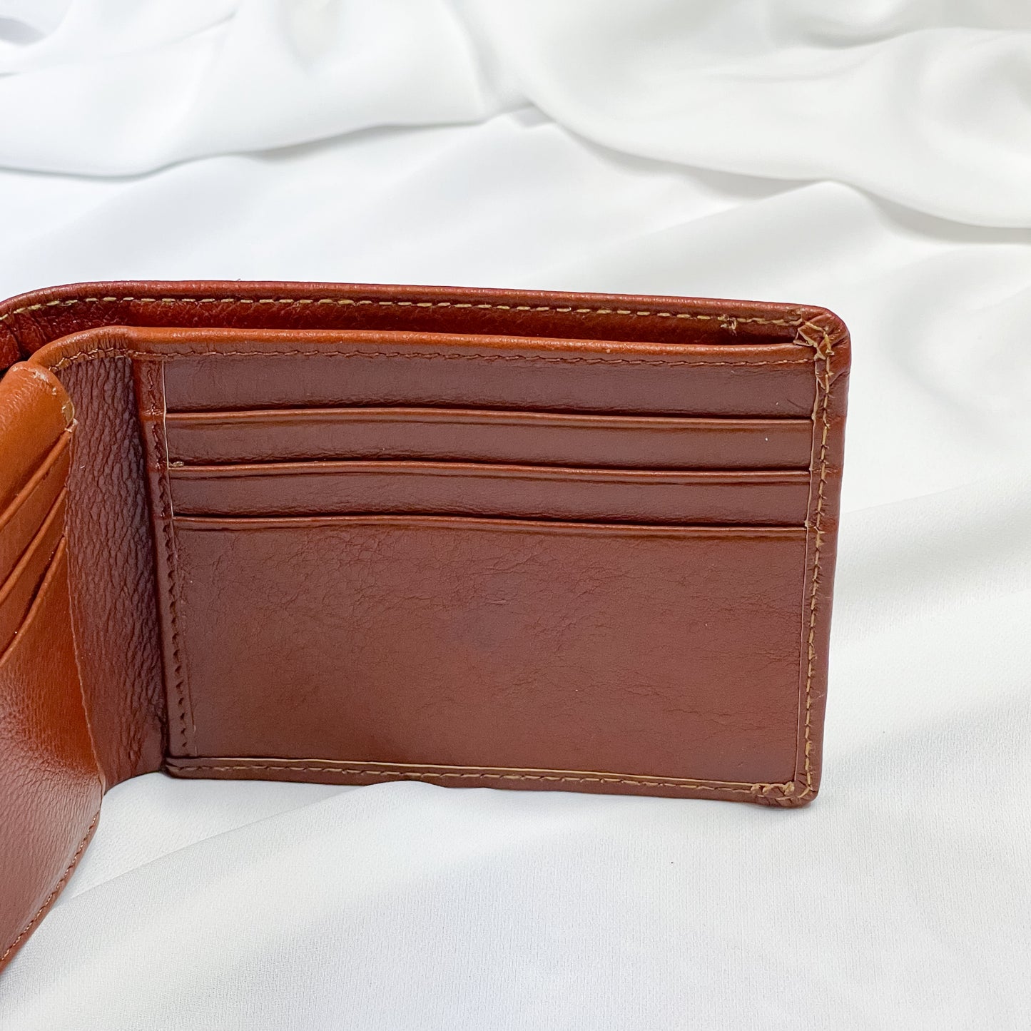 Iconic Bifold Wallet (Limited Edition)