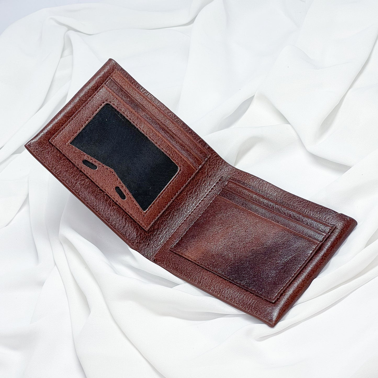 Luxe Bifold Wallet (Brown)