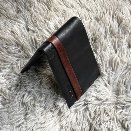 Aura Bifold Wallet (Black)