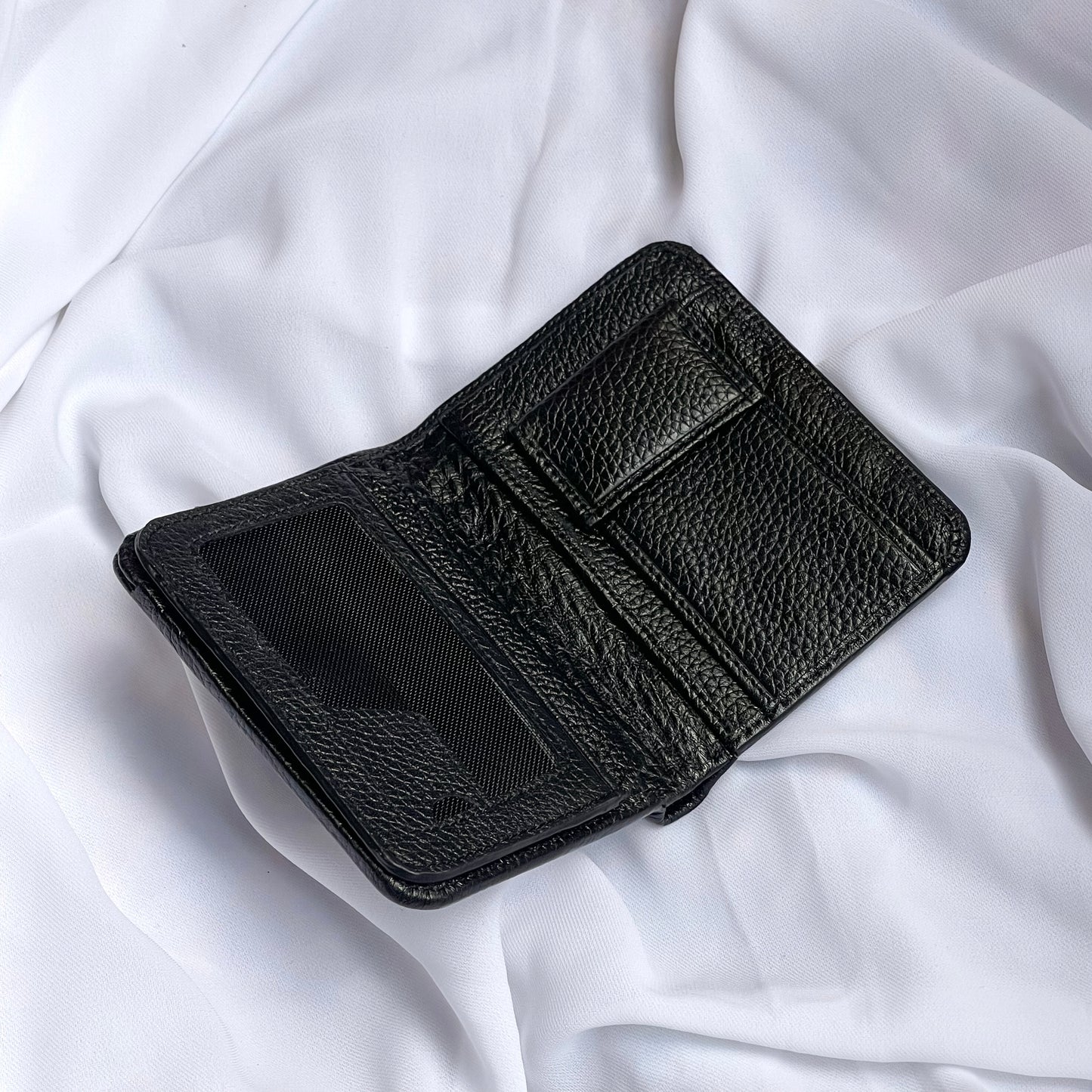 Little Bifold wallet (Black)