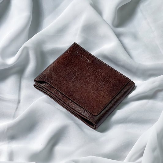 Luxe Bifold Wallet (Brown)
