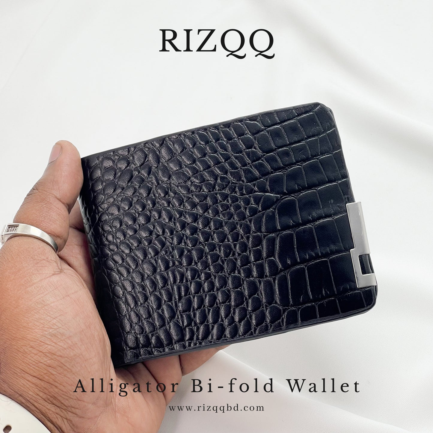 Alligator Bifold Wallet (Black)