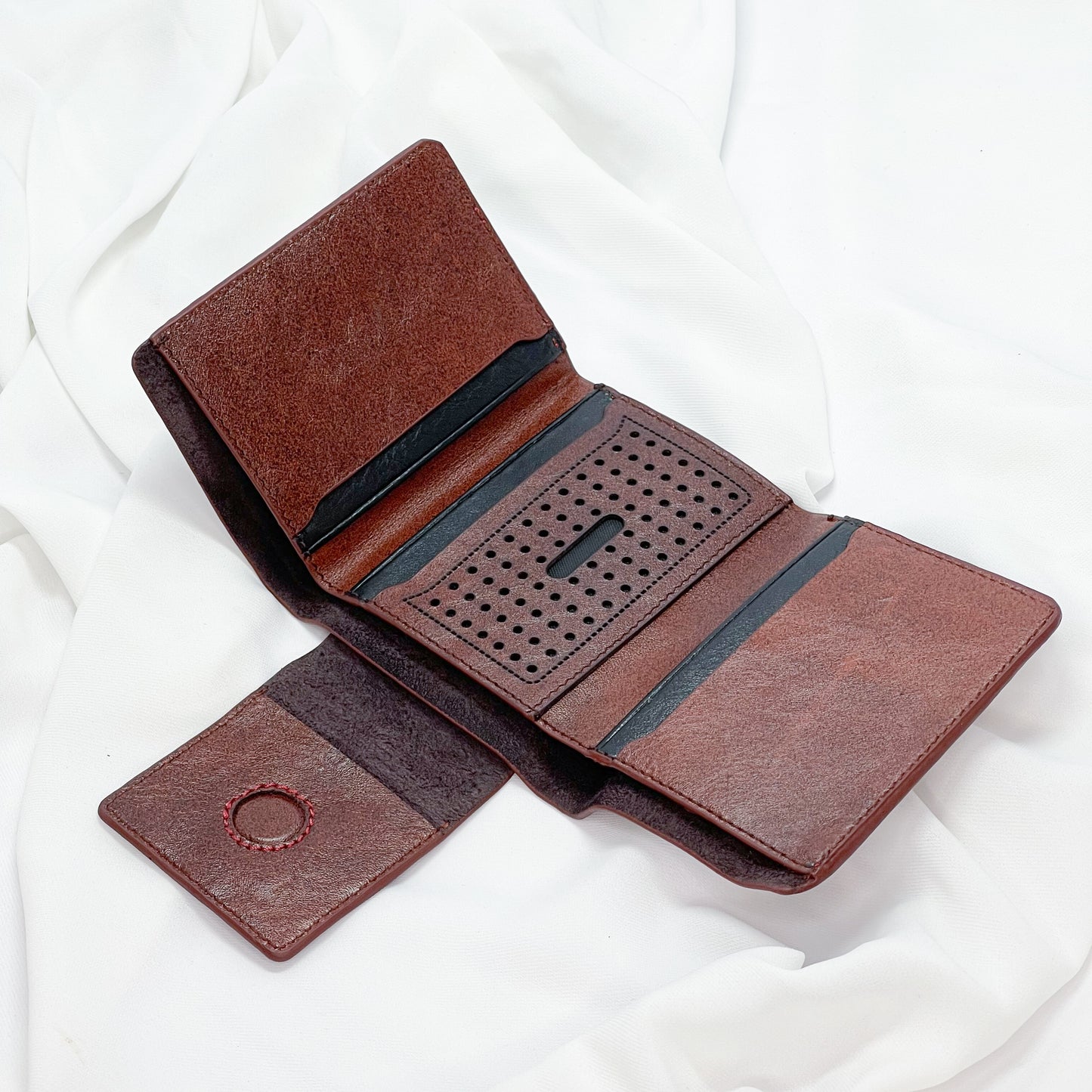 Vangaurd Tri-fold Wallet (Brown)