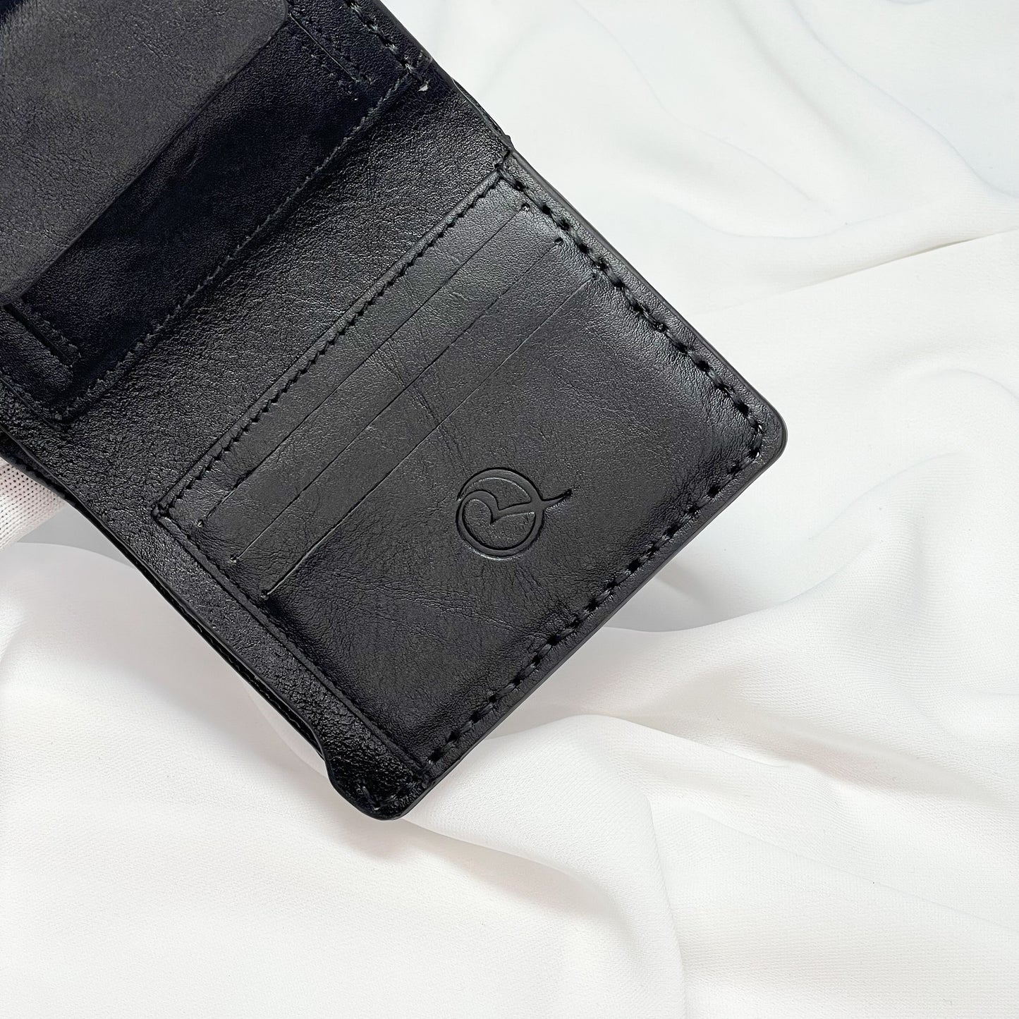 Regal Bifold Wallet (Black)