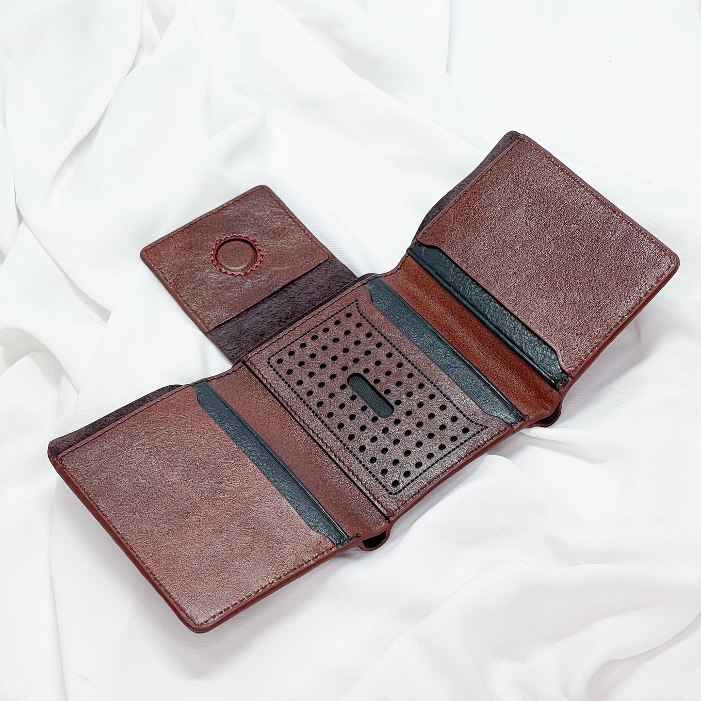 Vangaurd Tri-fold Wallet (Brown)