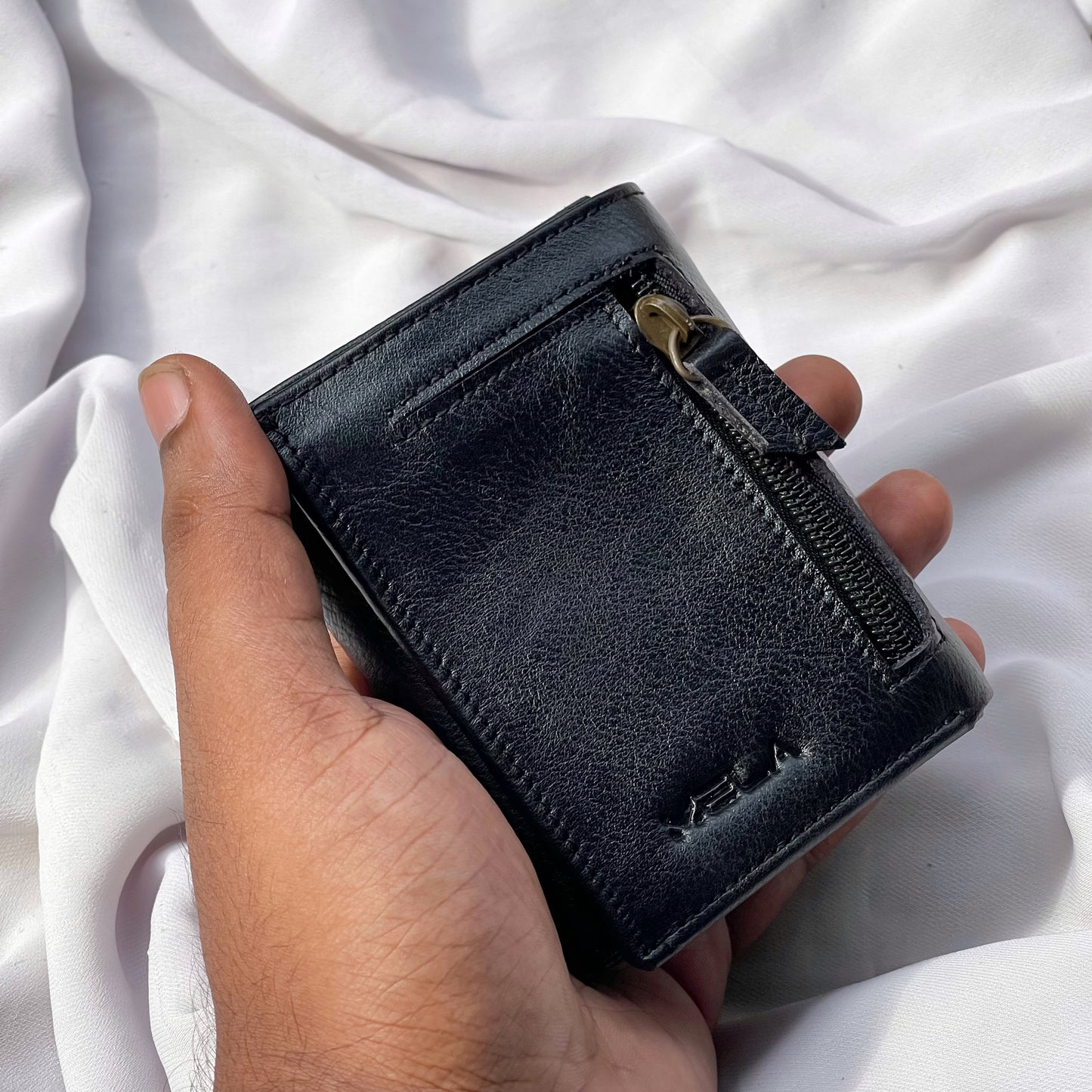 Treon Trifold Wallet (Black)