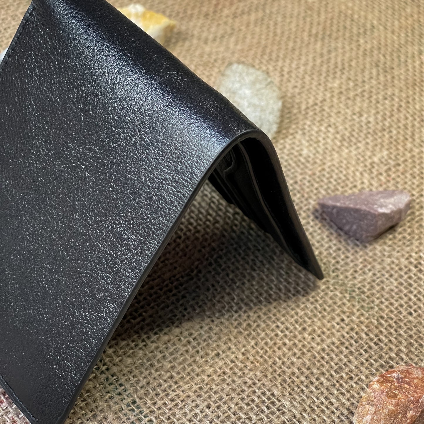 Classic Bifold wallet (Black)