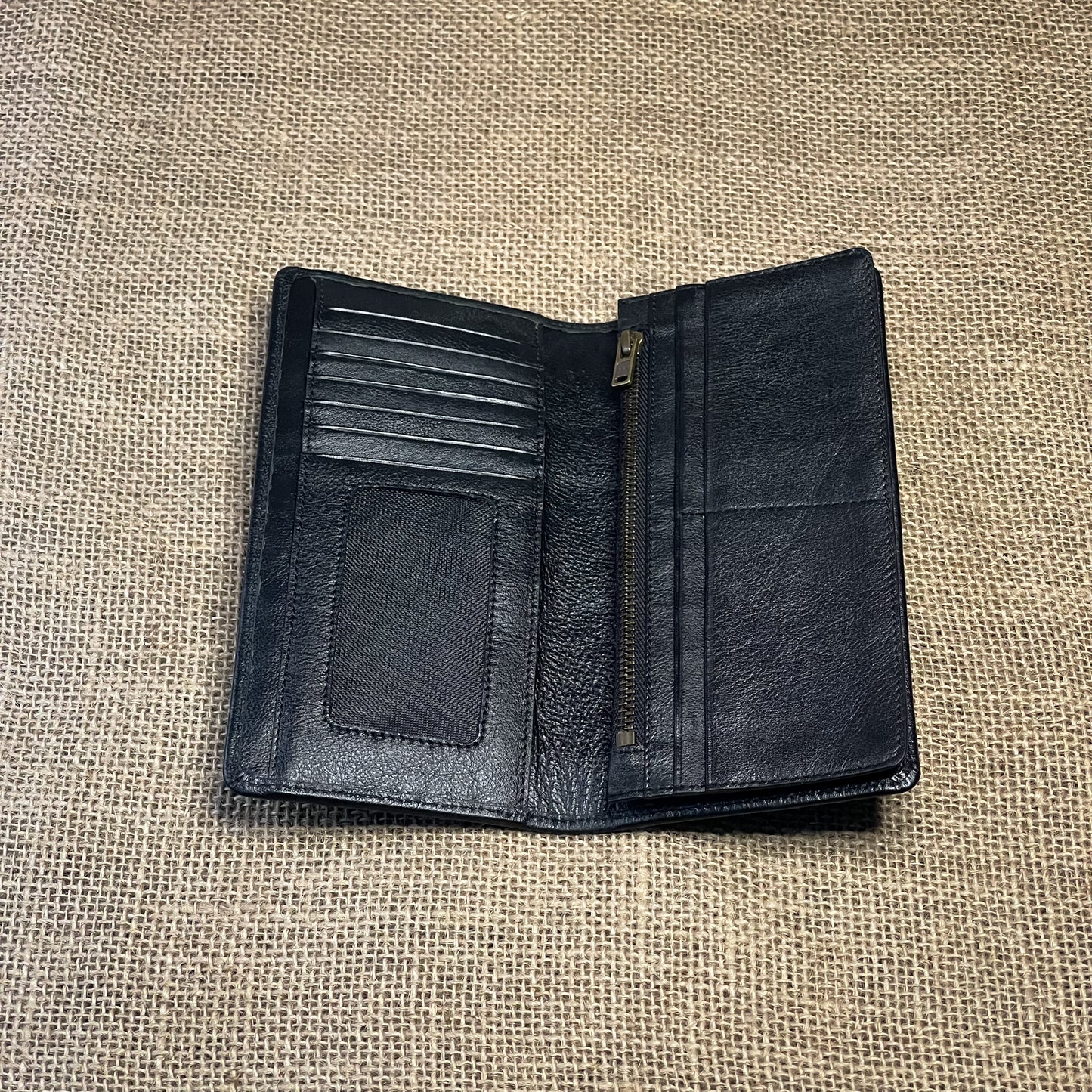 Classic Long wallet (Black)